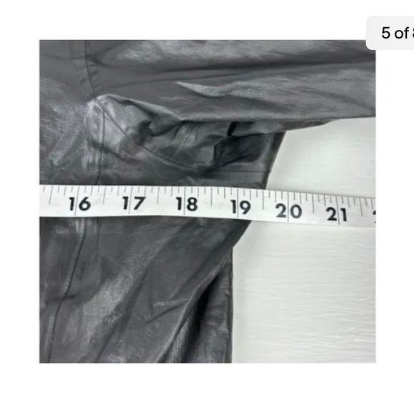 Gore One Power Lady GTX Shakedry THE Bike Jacket for this fall - Picture 5 of 8